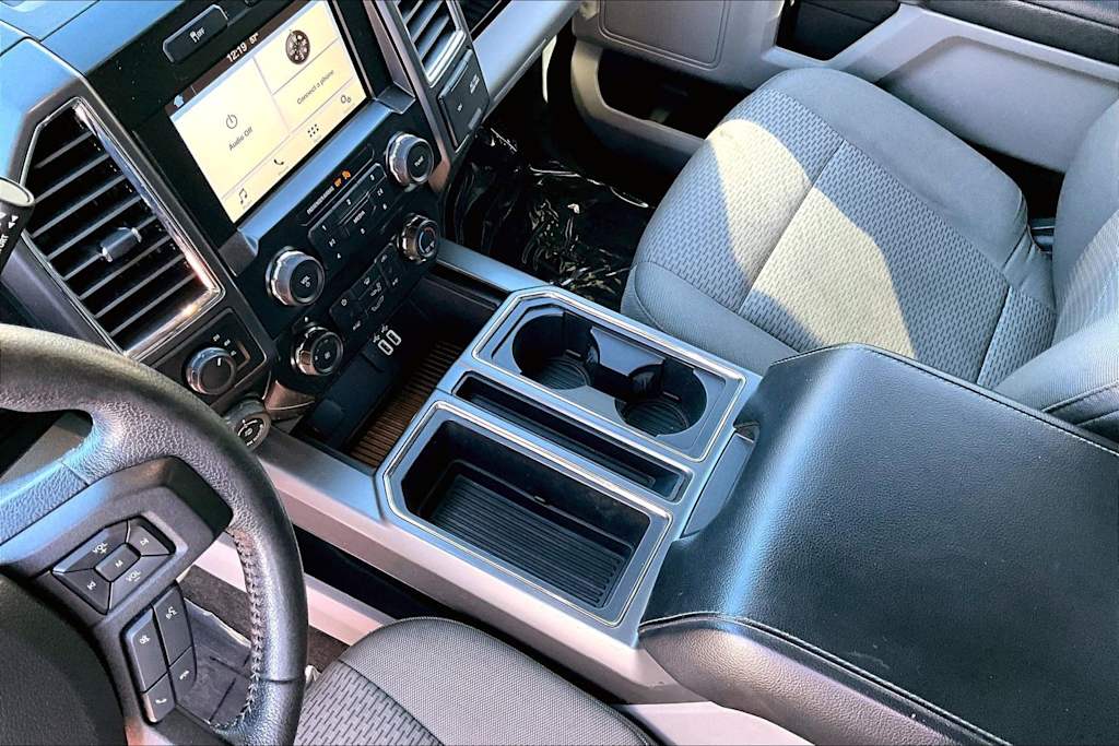 Thumbnail: 2016 Ford F-150 - 21
