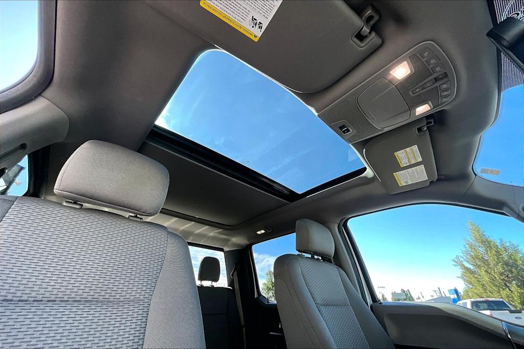 Thumbnail: 2016 Ford F-150 - 30
