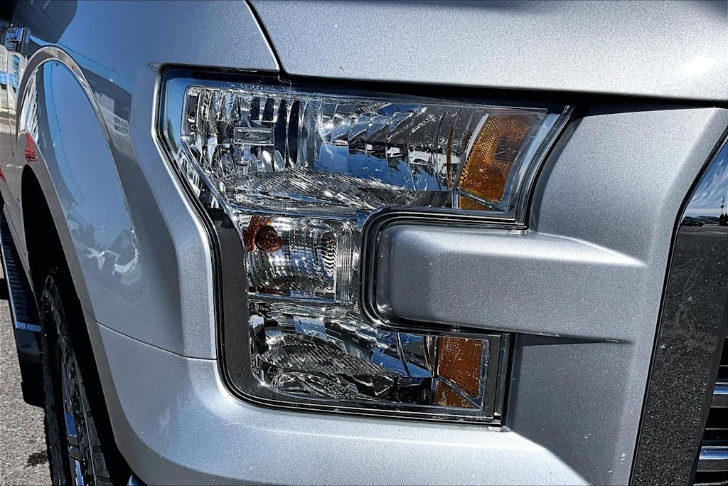 Thumbnail: 2016 Ford F-150 - 31
