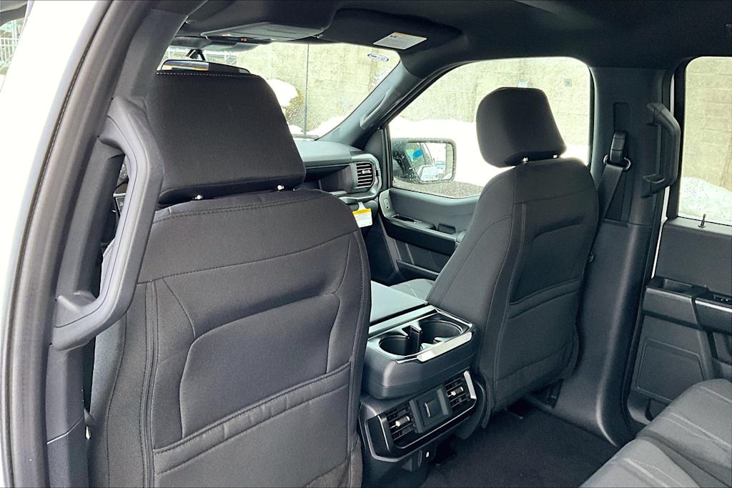 2025 Ford F-150 STX 12