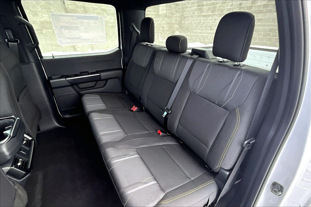 2025 Ford F-150 STX 19