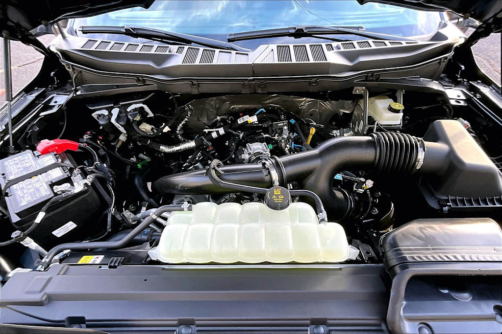 2025 Ford F-150 STX 9