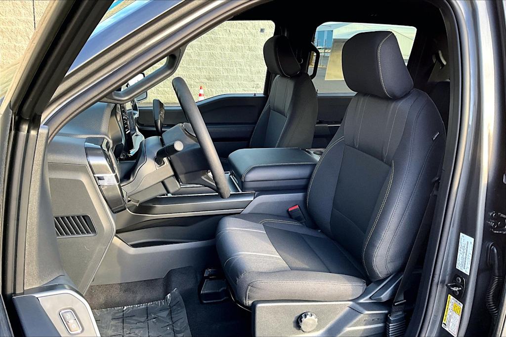 2025 Ford F-150 STX 11