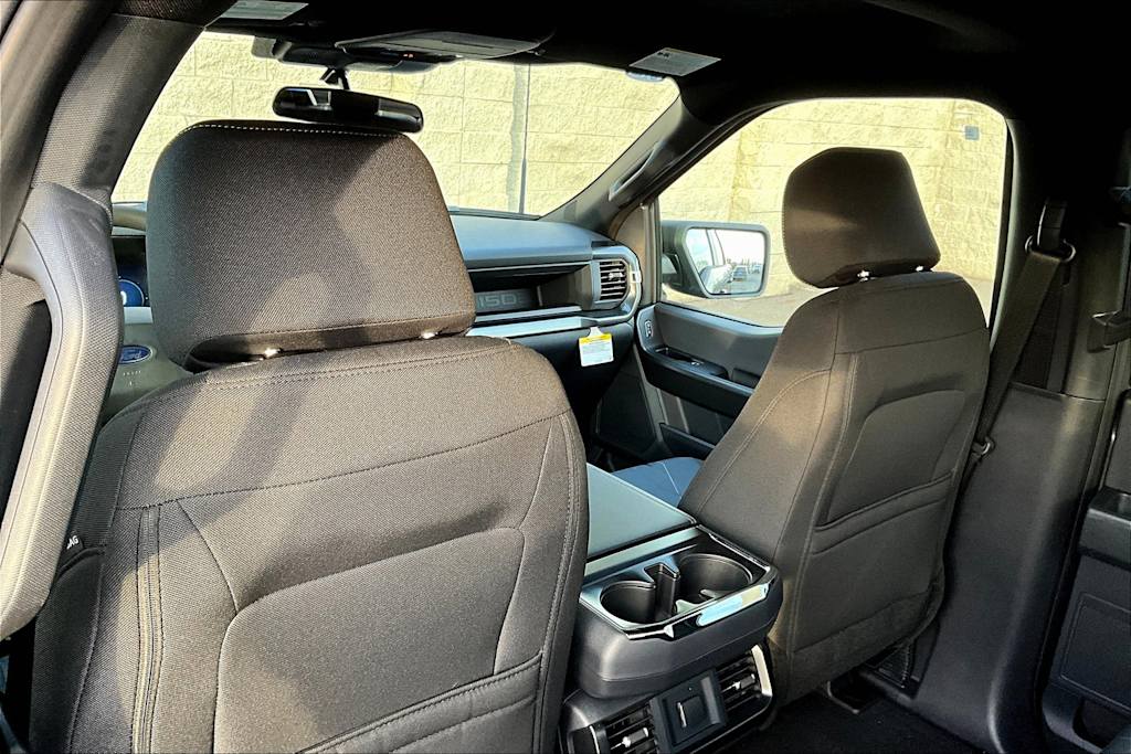 2025 Ford F-150 STX 19