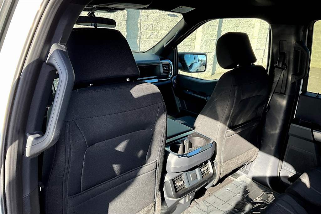 2025 Ford F-150 STX 11