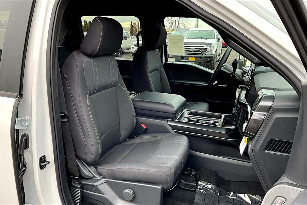 2025 Ford F-150 STX 12