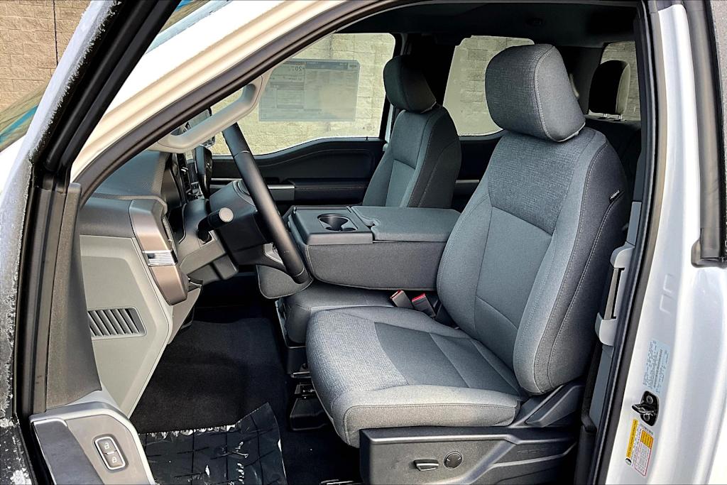 2024 Ford F-150 XLT 11