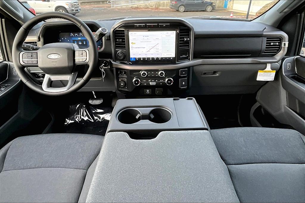 2024 Ford F-150 XLT 10