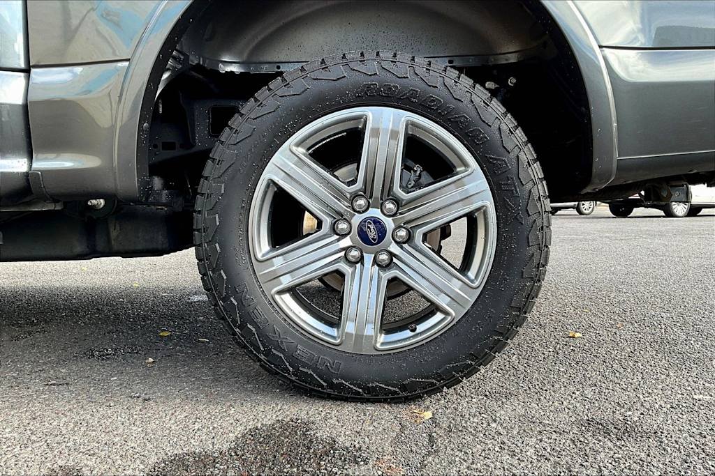 Thumbnail: 2018 Ford F-150 - 35