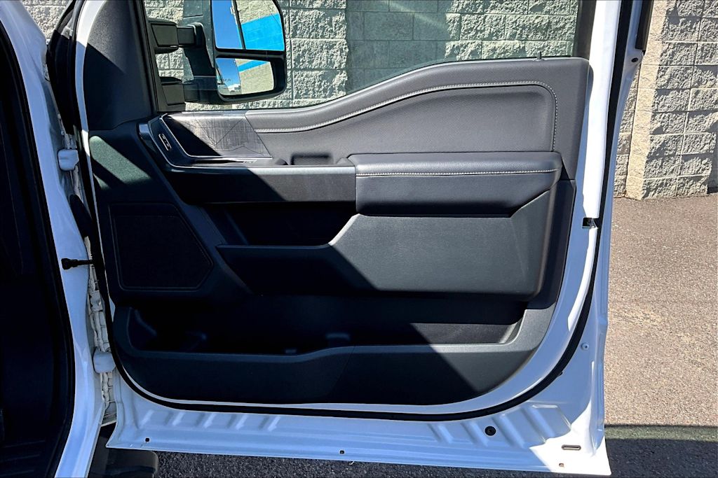 2021 Ford F-150 XLT 29