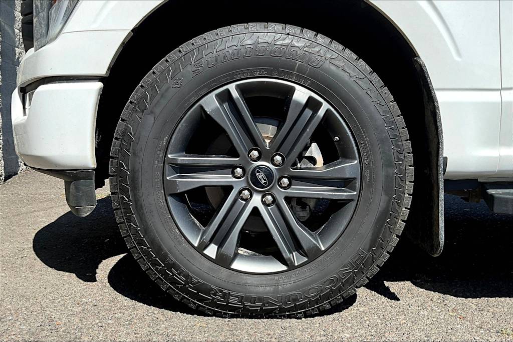 2021 Ford F-150 XLT 8