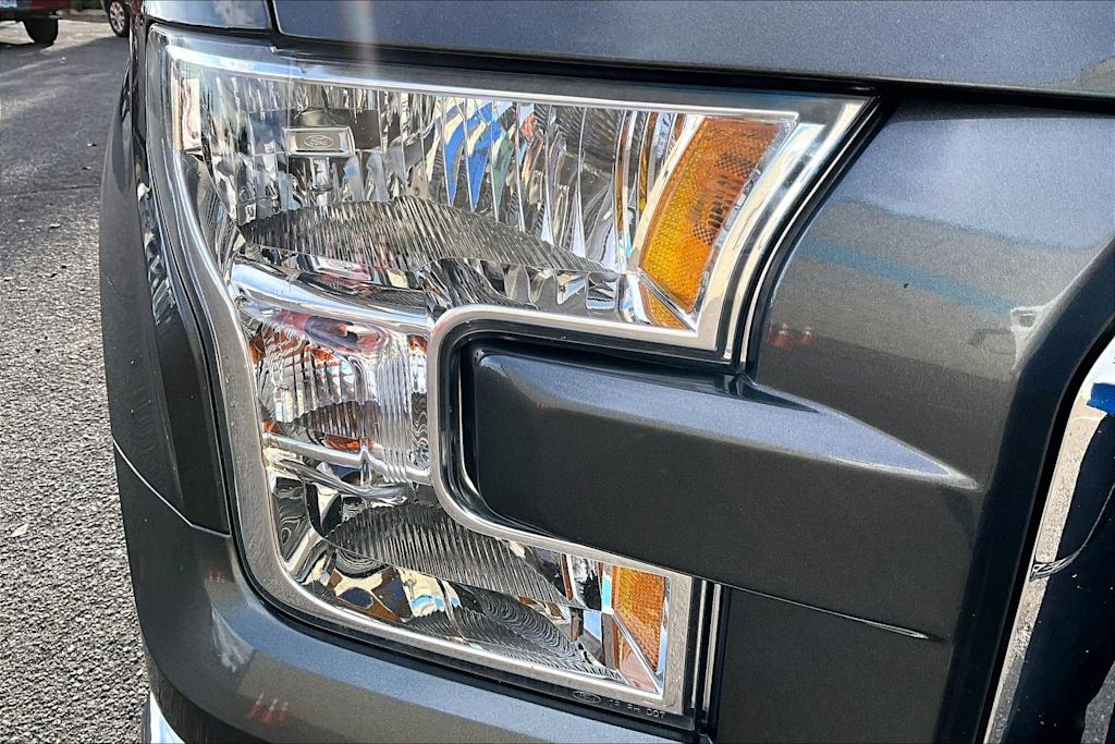 Thumbnail: 2017 Ford F-150 - 31