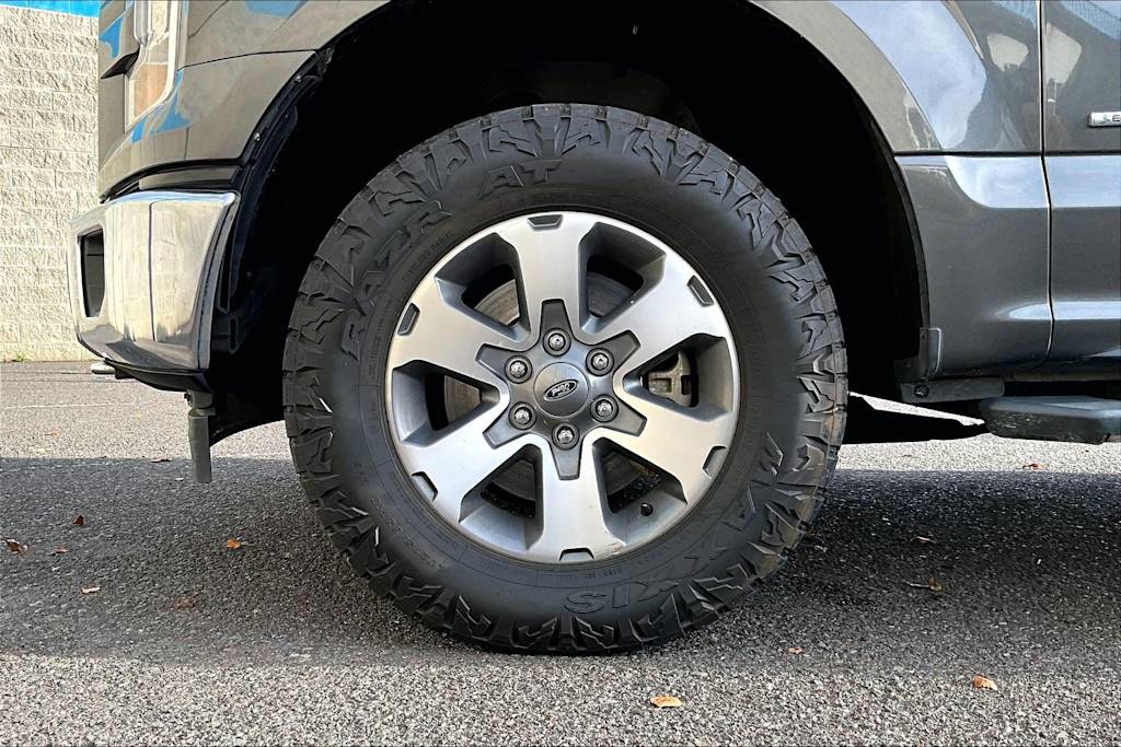 Thumbnail: 2017 Ford F-150 - 8