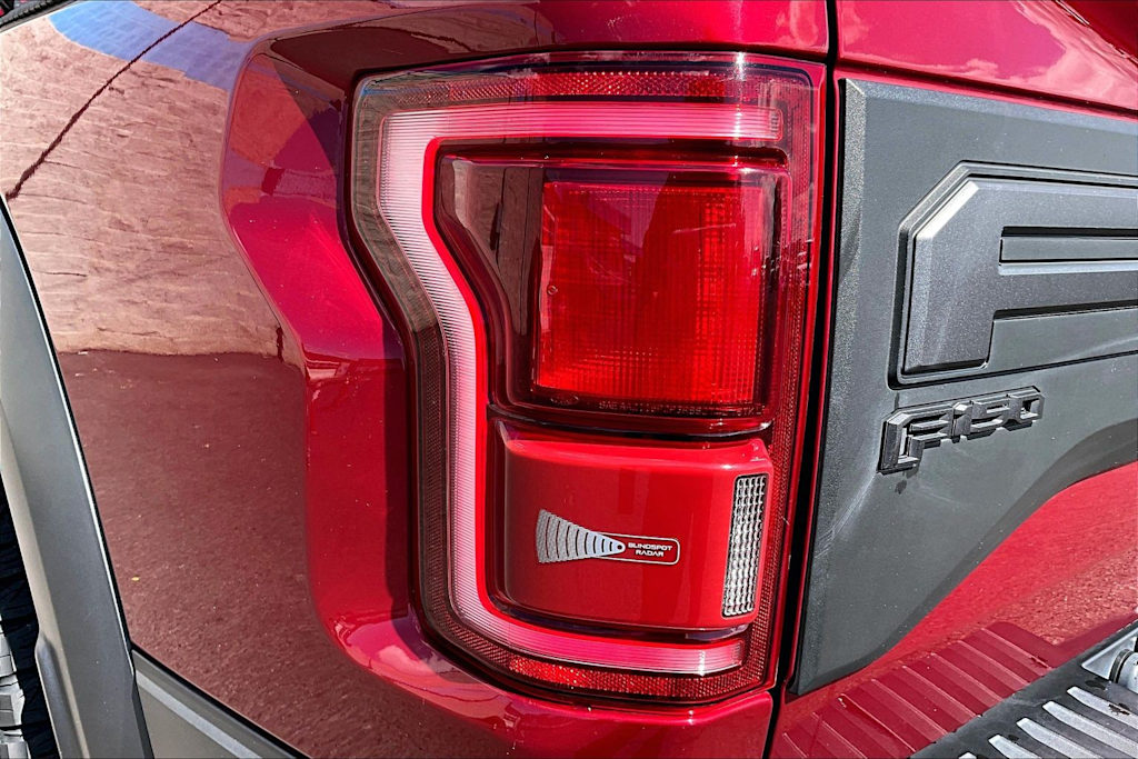 Thumbnail: 2019 Ford F-150 - 32