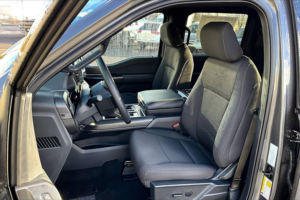 2024 Ford F-150 XLT 10