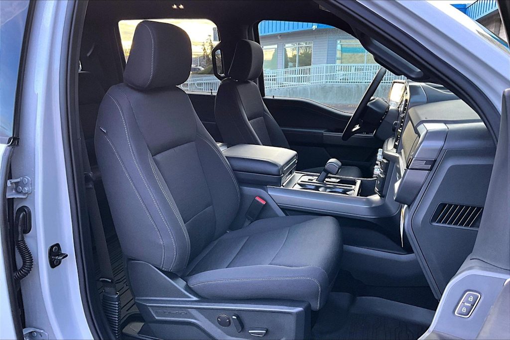 Thumbnail: 2025 Ford F-150 - 11