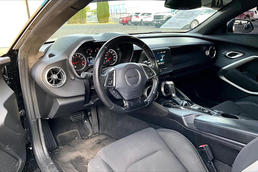 Thumbnail: 2017 Chevrolet Camaro - 2
