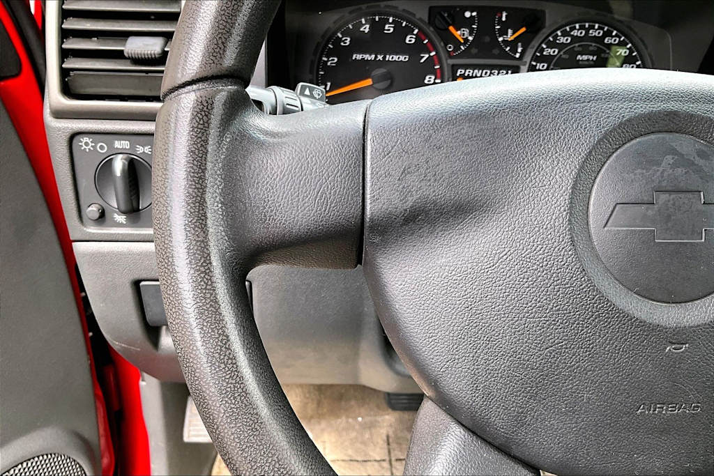 Thumbnail: 2005 Chevrolet Colorado - 26