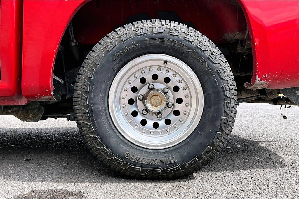 Thumbnail: 2005 Chevrolet Colorado - 35