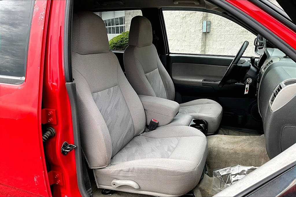 Thumbnail: 2005 Chevrolet Colorado - 21