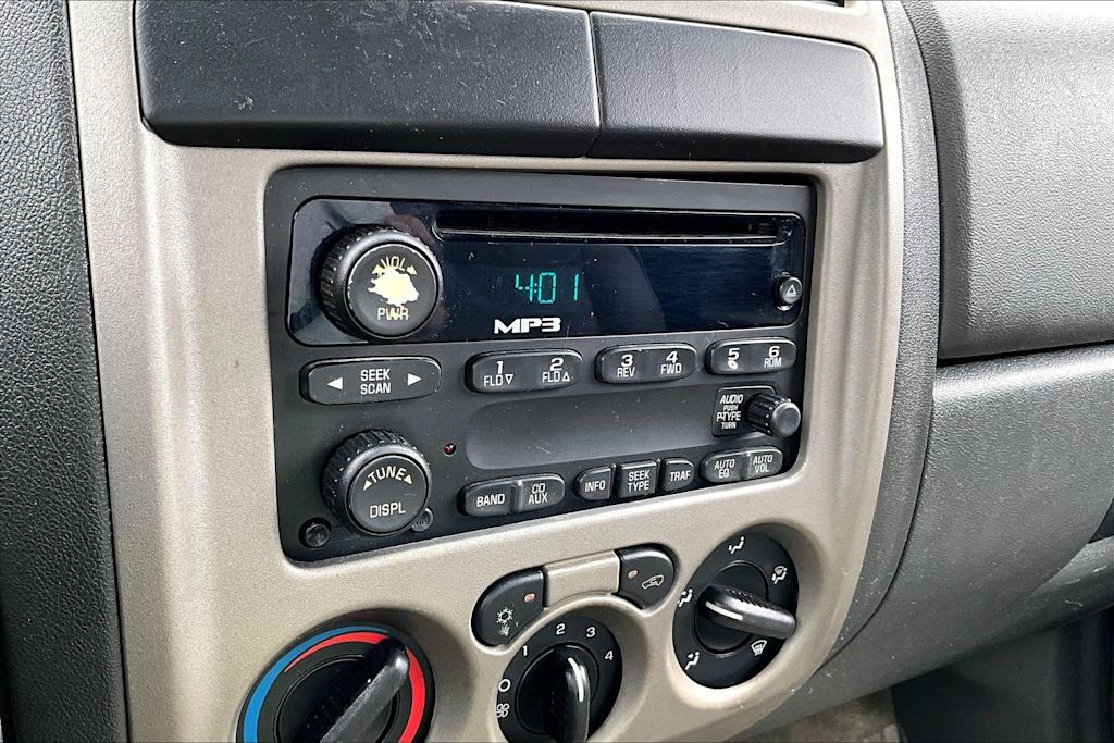 Thumbnail: 2005 Chevrolet Colorado - 16