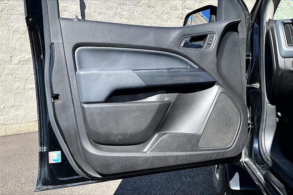 Thumbnail: 2016 Chevrolet Colorado - 27