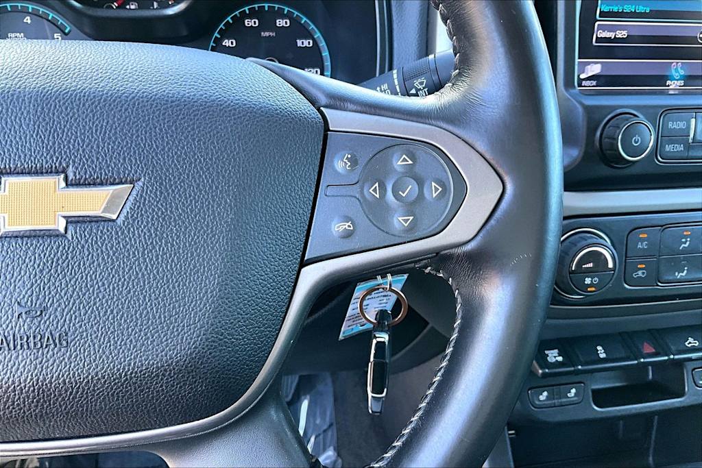 Thumbnail: 2016 Chevrolet Colorado - 25