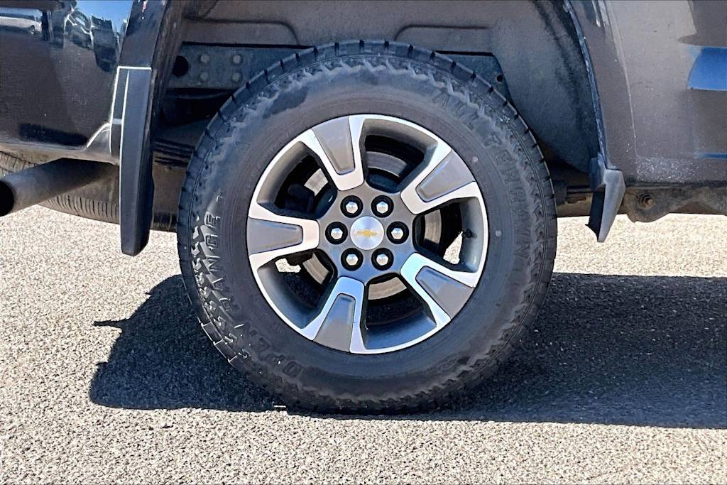 Thumbnail: 2016 Chevrolet Colorado - 36