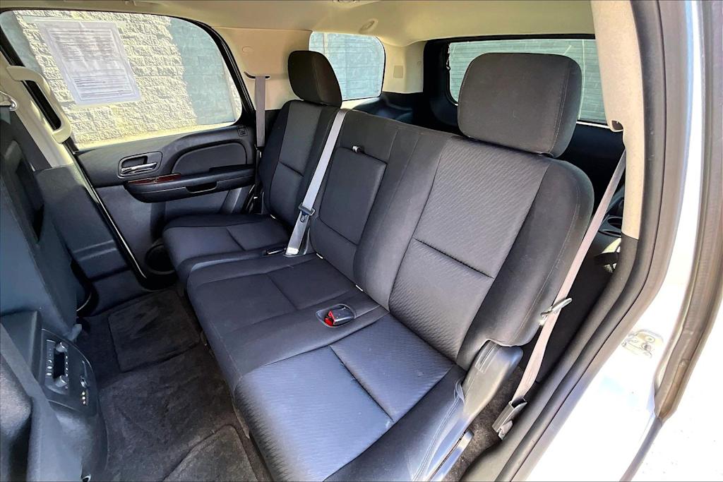 Thumbnail: 2012 GMC Yukon - 29
