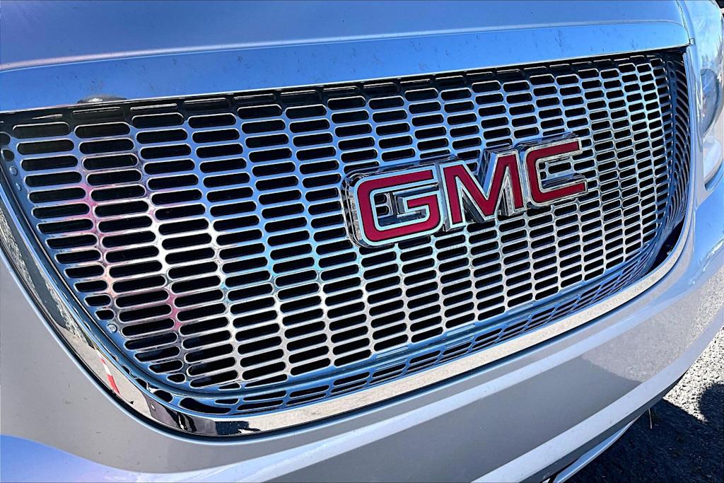 Thumbnail: 2012 GMC Yukon - 33