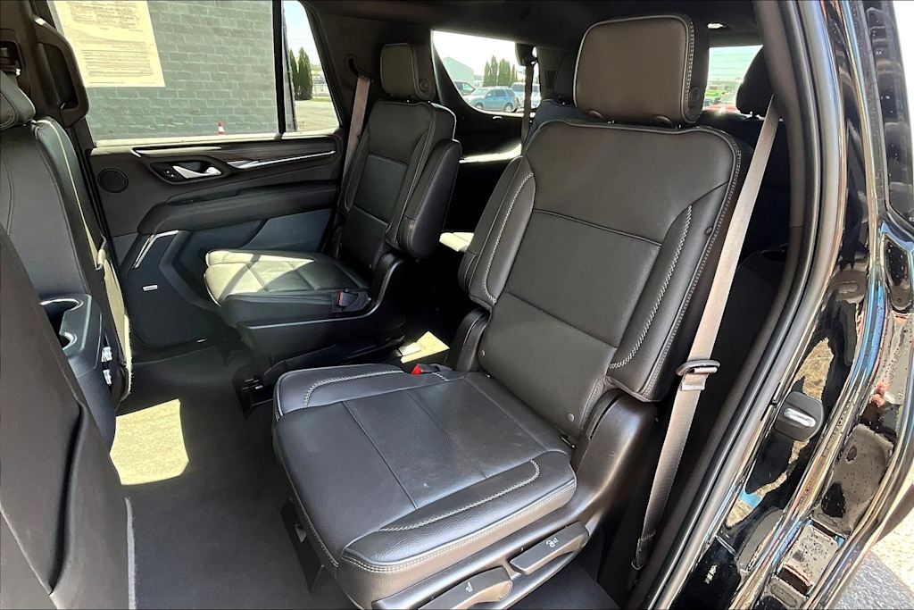 2022 GMC Yukon Denali 13