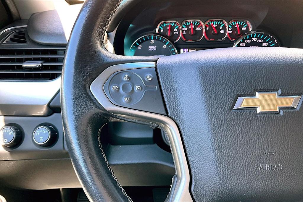 Thumbnail: 2020 Chevrolet Tahoe - 25