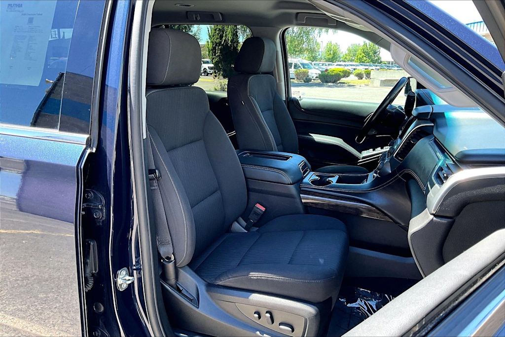 Thumbnail: 2020 Chevrolet Tahoe - 12