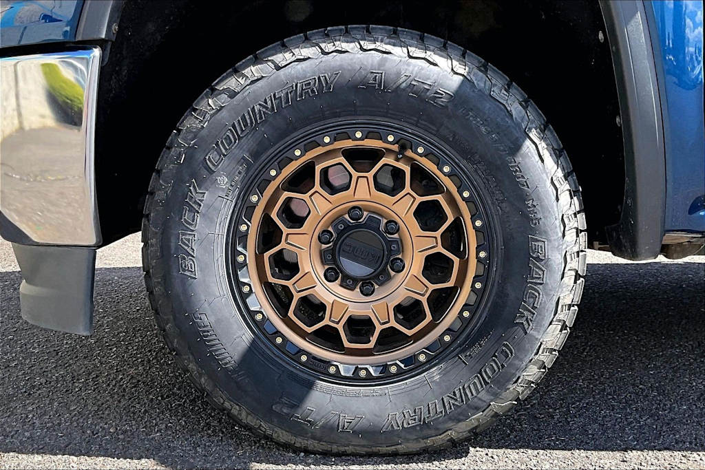 Thumbnail: 2017 GMC Sierra 1500 - 8