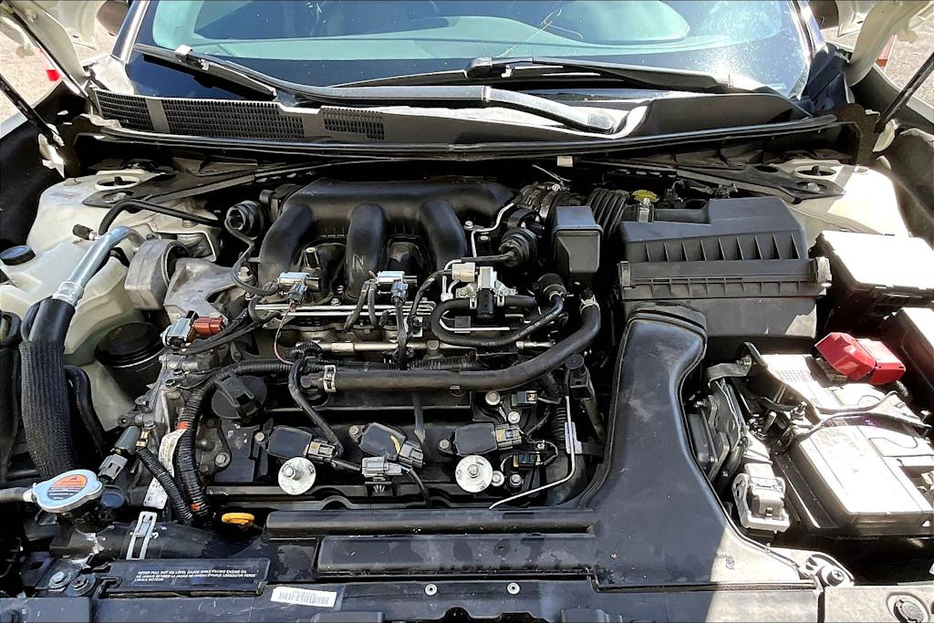 2019 Nissan Maxima SR 8