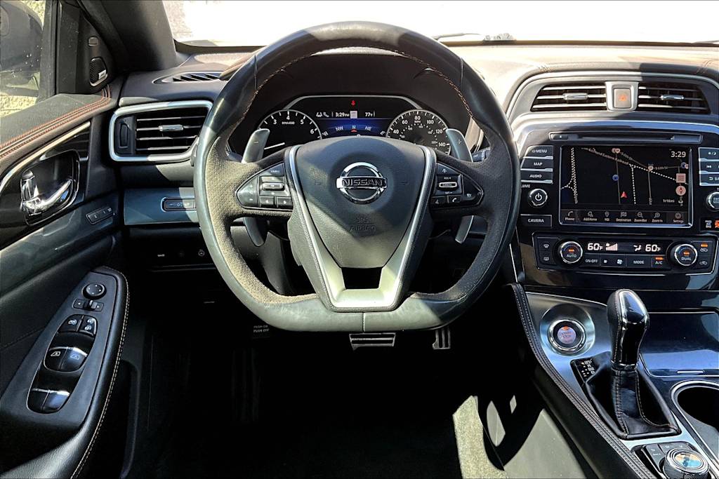 2019 Nissan Maxima SR 13