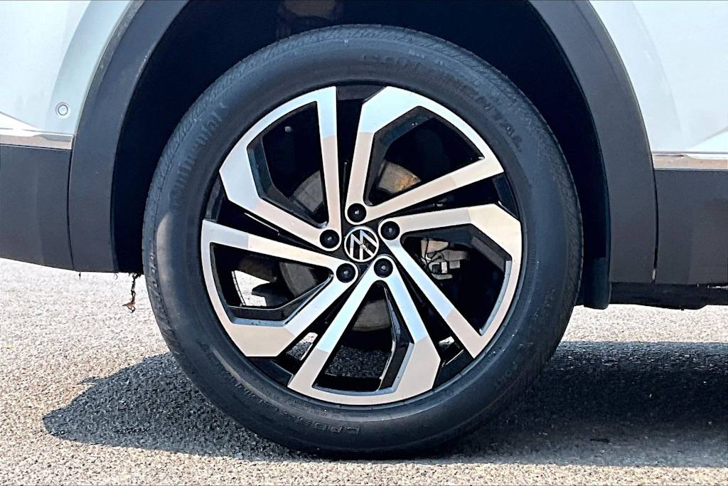 Thumbnail: 2021 Volkswagen Atlas - 36