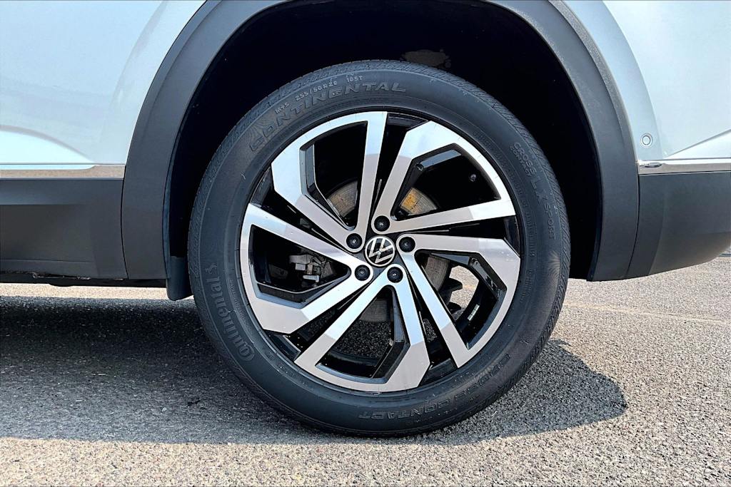 Thumbnail: 2021 Volkswagen Atlas - 35