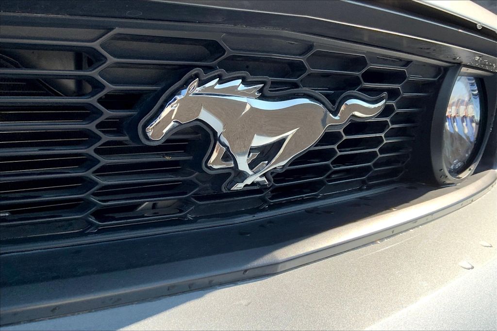 Thumbnail: 2012 Ford Mustang - 30