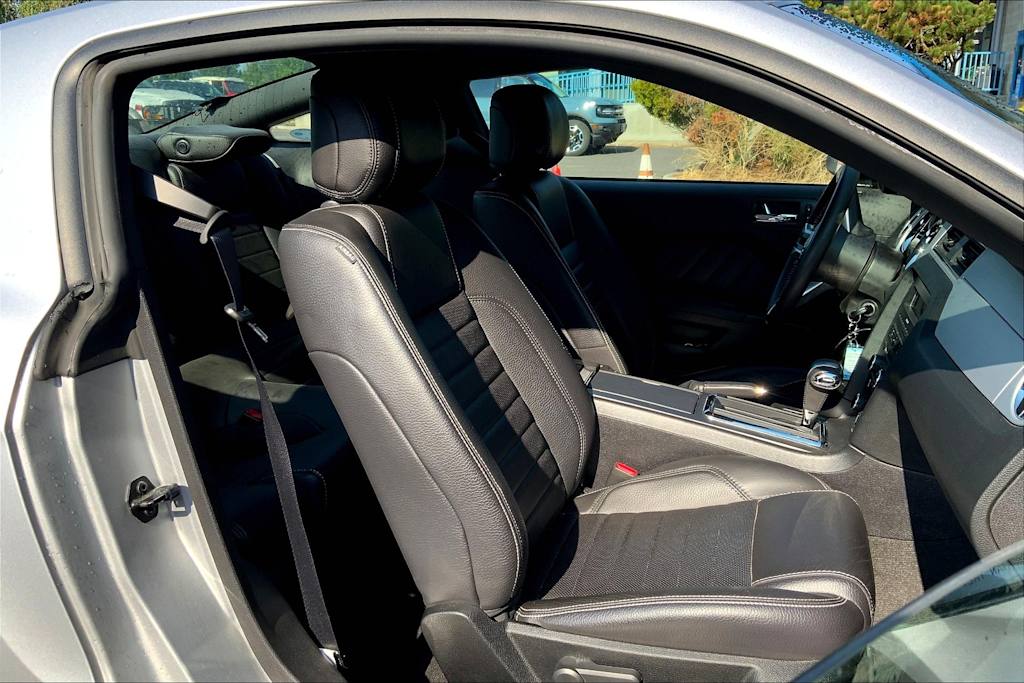 Thumbnail: 2012 Ford Mustang - 11