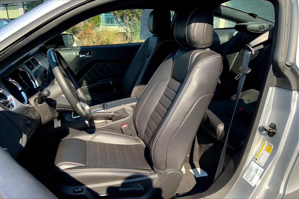 Thumbnail: 2012 Ford Mustang - 10