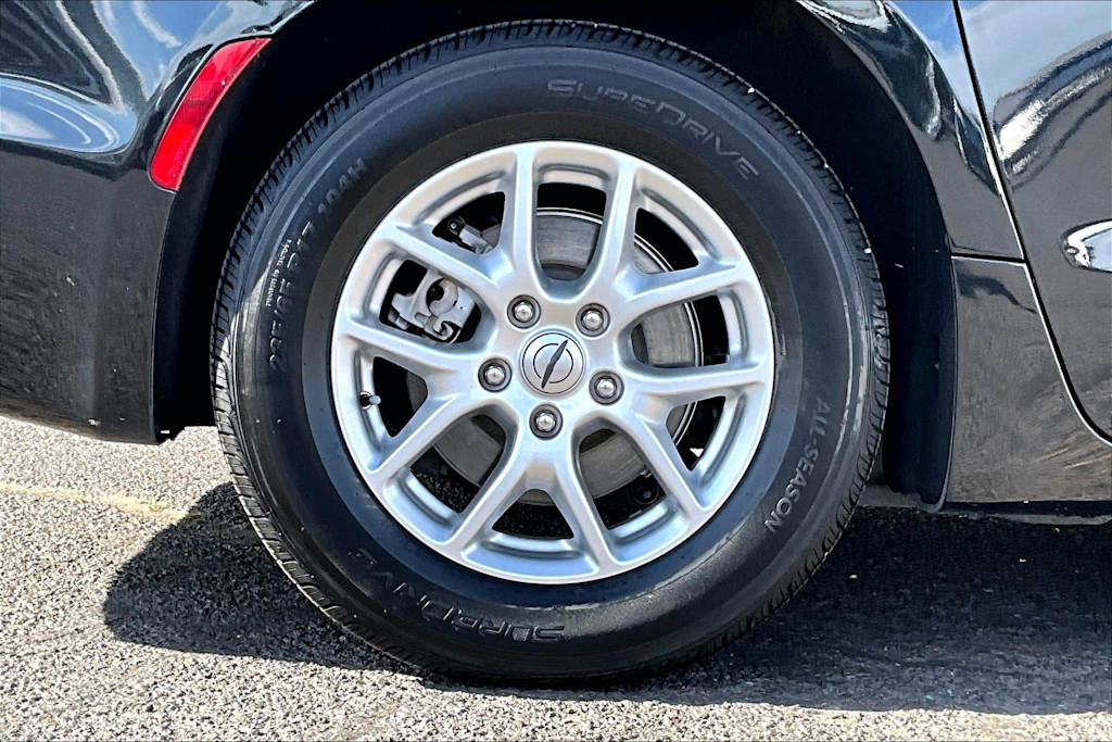 Thumbnail: 2023 Chrysler Pacifica - 36