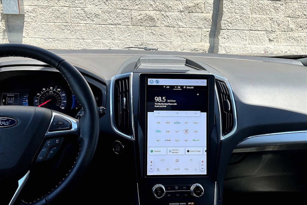2022 Ford Edge ST 15