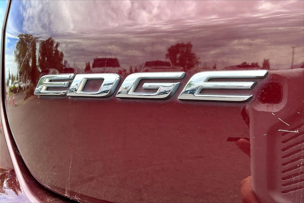 Thumbnail: 2020 Ford Edge - 7