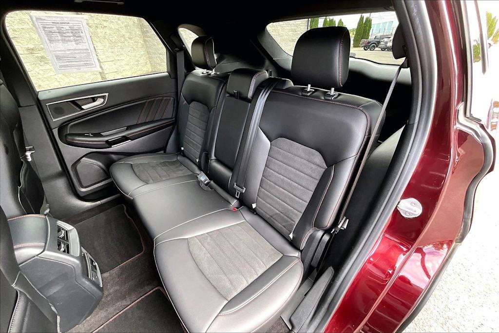 Thumbnail: 2020 Ford Edge - 29