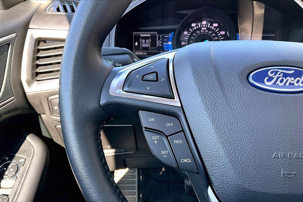 Thumbnail: 2024 Ford Edge - 25