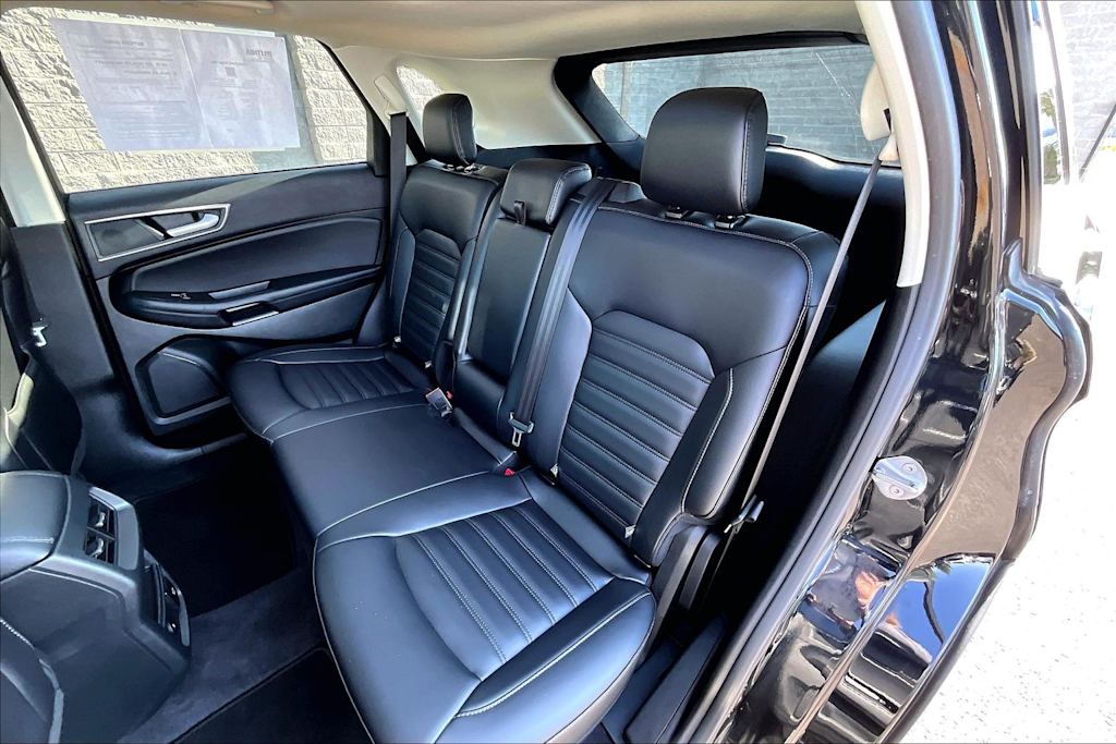 Thumbnail: 2024 Ford Edge - 29