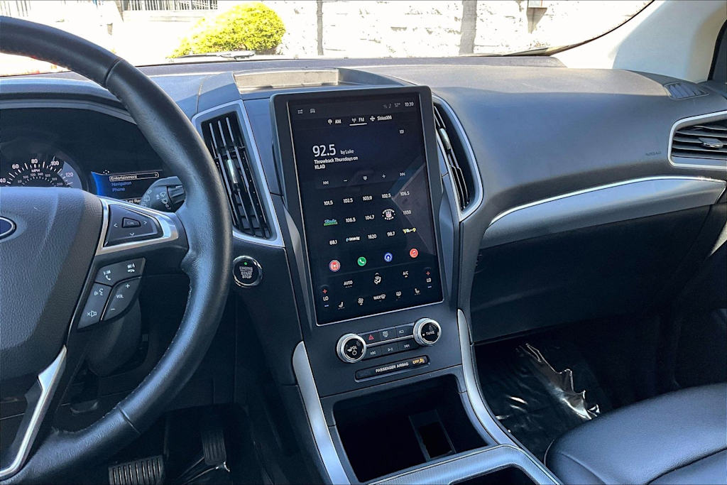 Thumbnail: 2022 Ford Edge - 15