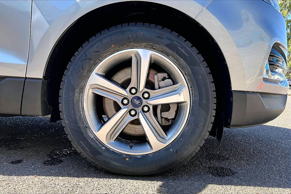 Thumbnail: 2022 Ford Edge - 34