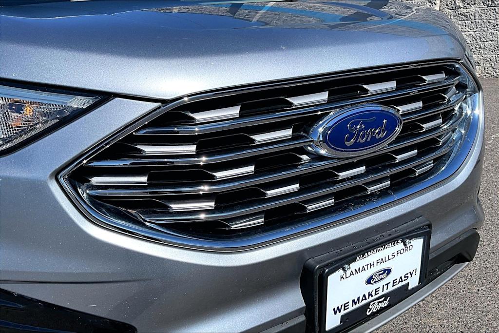 Thumbnail: 2022 Ford Edge - 33